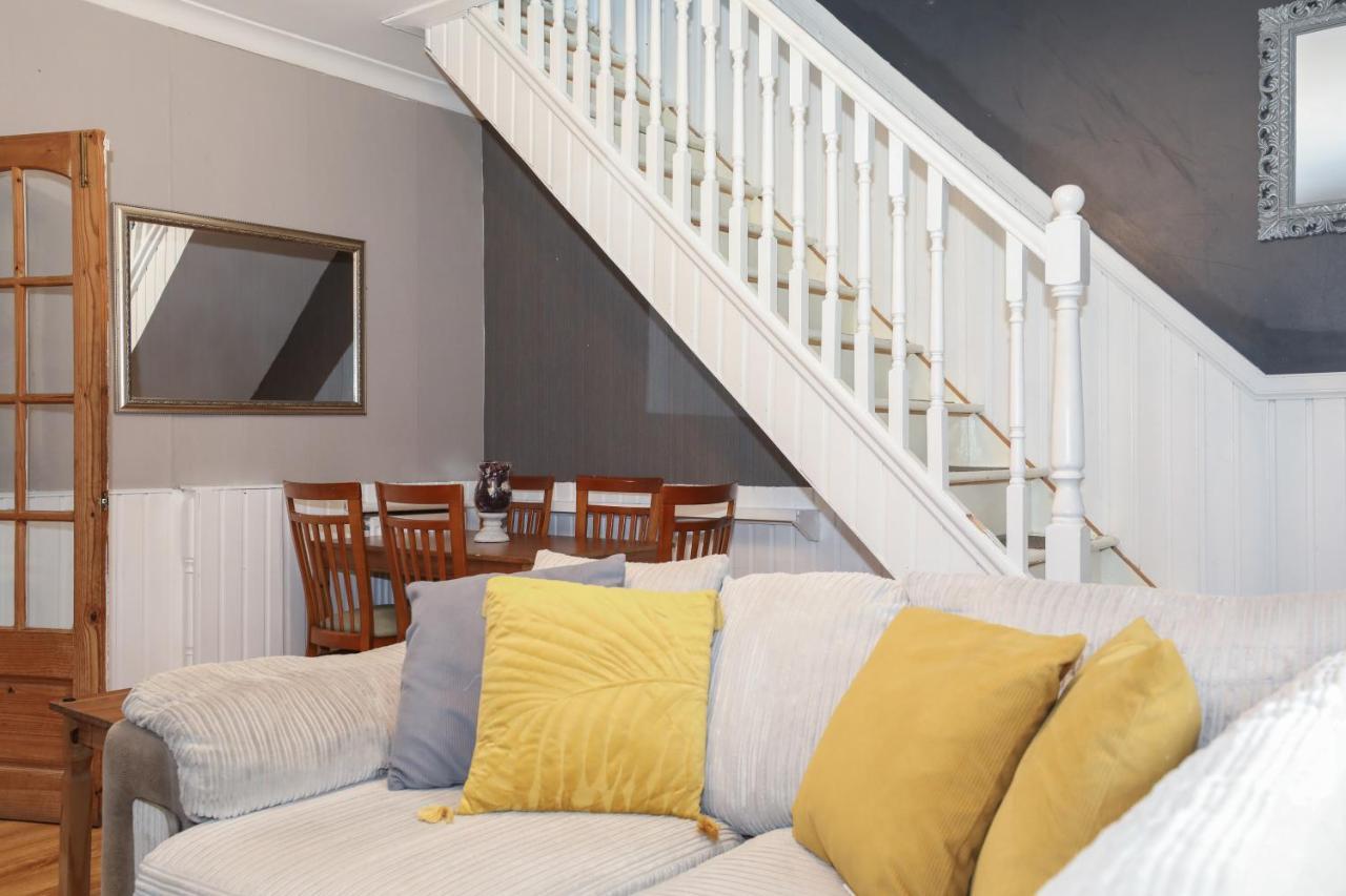 Beautiful 4 Bedroom Cottage - Ideal Location - Free Parking Edinburgh Ngoại thất bức ảnh