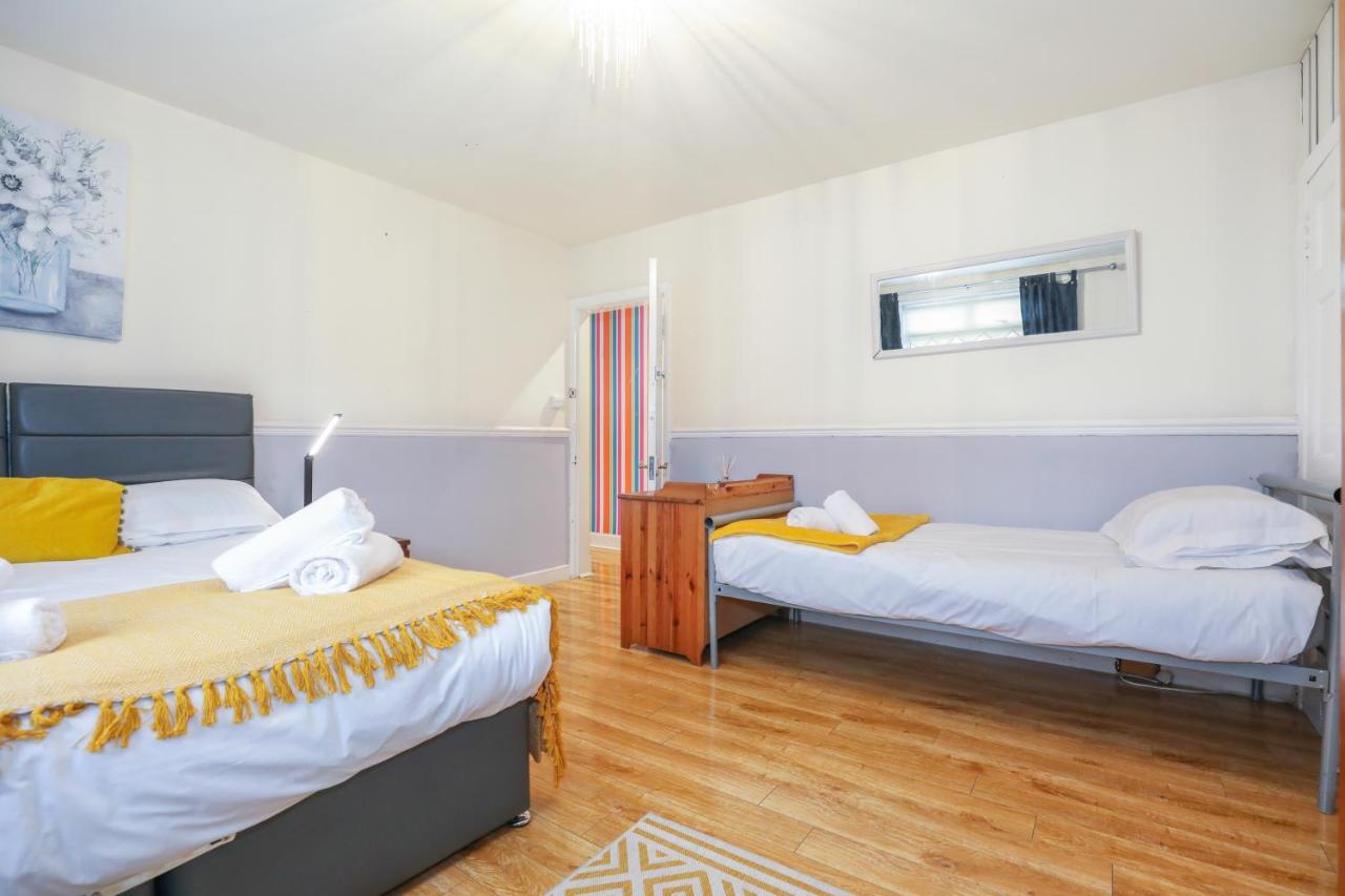 Beautiful 4 Bedroom Cottage - Ideal Location - Free Parking Edinburgh Ngoại thất bức ảnh
